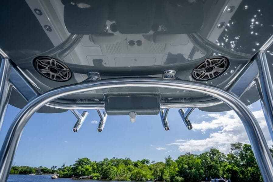 2025 Billfish 39 Center Console w/Tower
