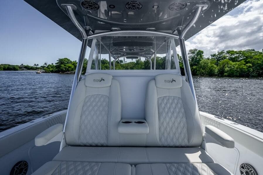 2025 Billfish 39 Center Console w/Tower