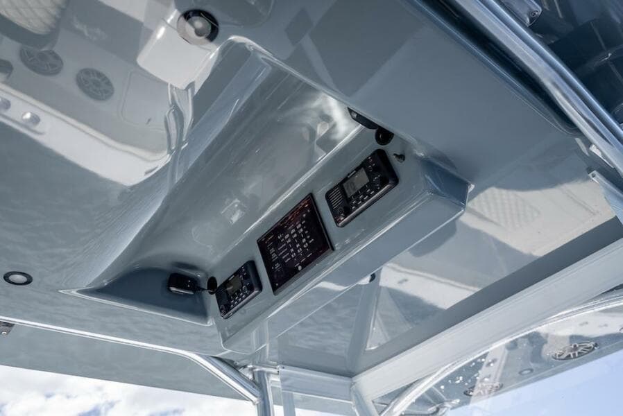 2025 Billfish 39 Center Console w/Tower