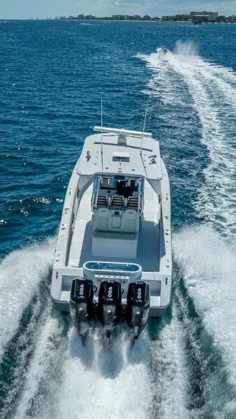 2025 Billfish 39 Center Console w/Tower