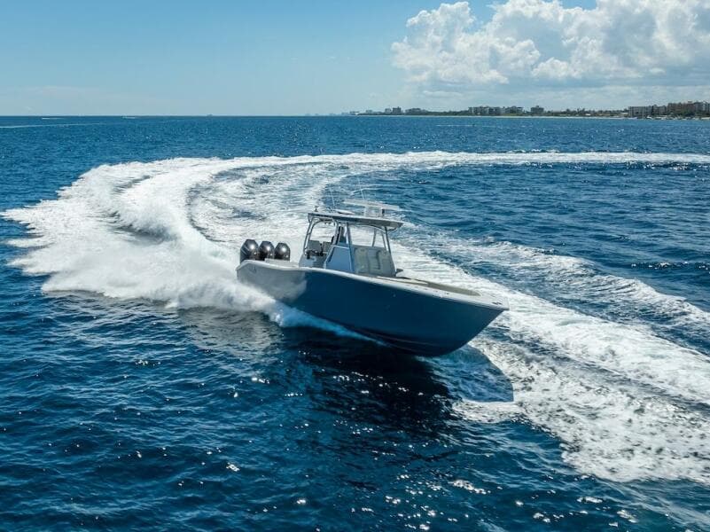 2025 Billfish 39 Center Console w/Tower