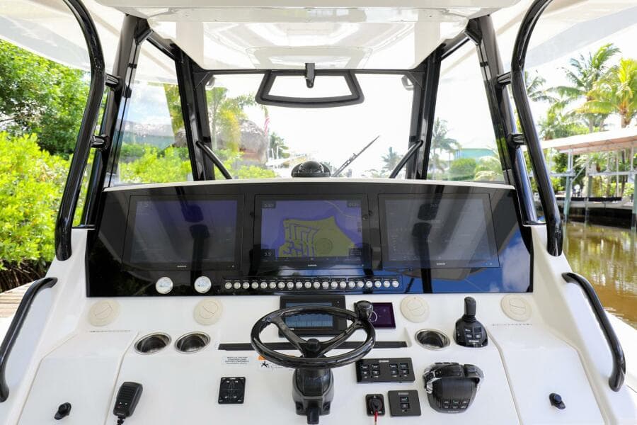 2020 Regulator 41 boat helm with advanced navigation controls and screens.