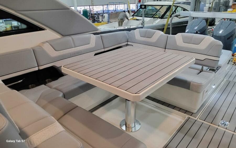 2024 Formula 430 Super Sport Crossover