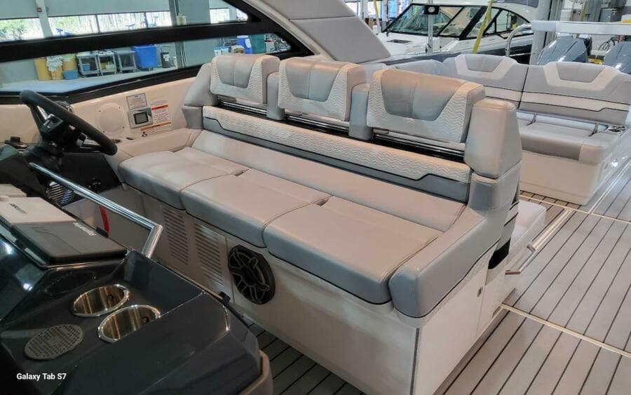 2024 Formula 430 Super Sport Crossover