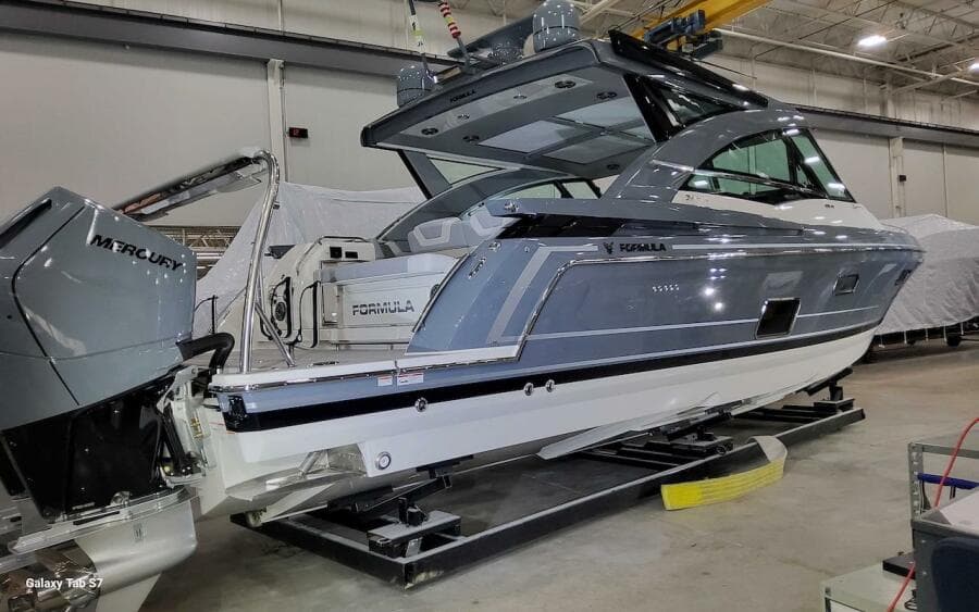 2024 Formula 430 Super Sport Crossover