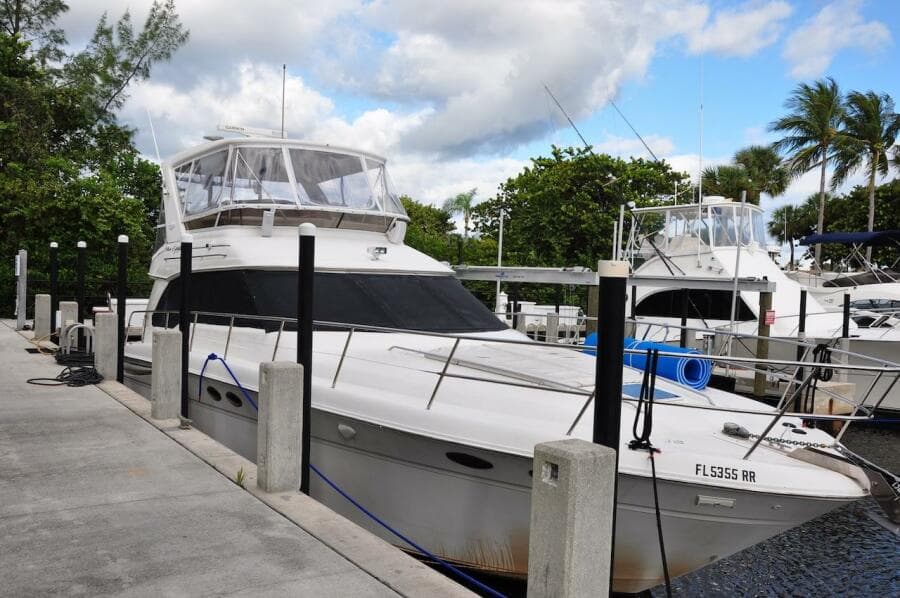 1998 Sea Ray 480 Sedan Bridge