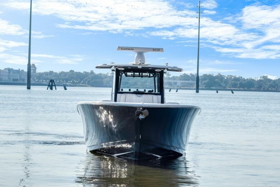 2022 Sportsman Open 352 Center Console