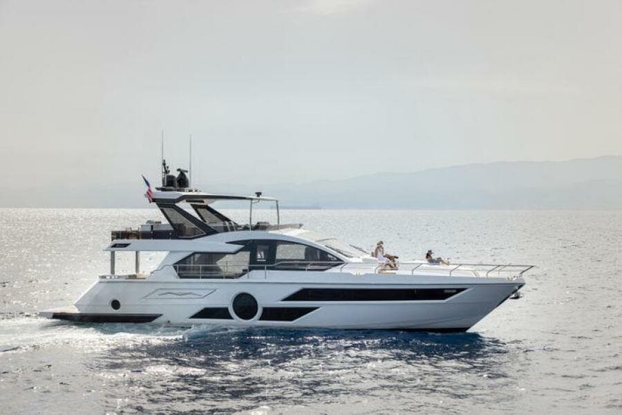 2023 Aicon 66 Vivere