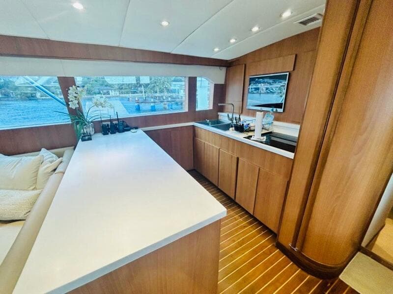 1988 Bertram 54'