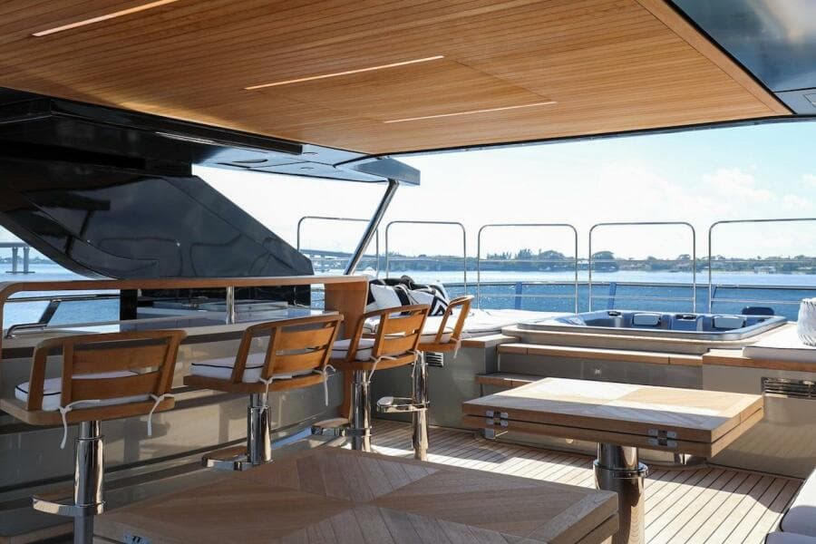 2025 Majesty Yachts 120