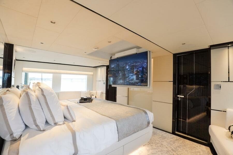 2025 Majesty Yachts 120