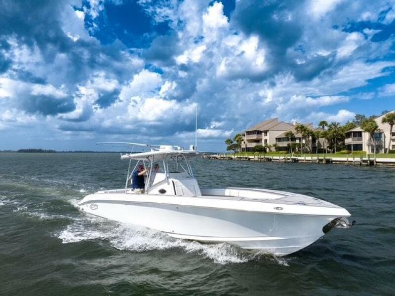2007 Spectre 37 Center Console