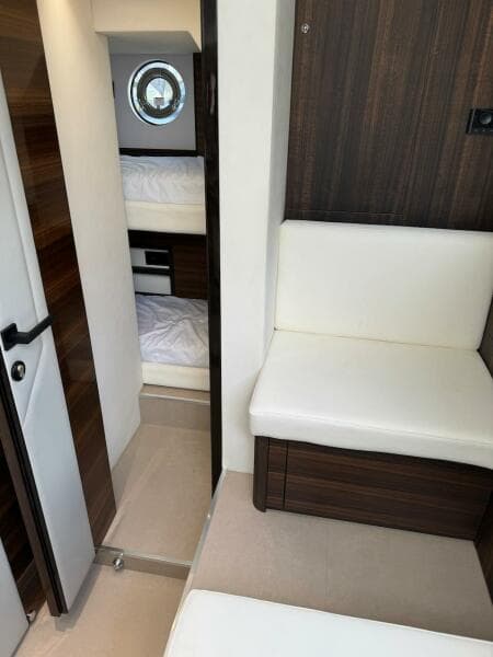 2024 Aicon 66 Vivere