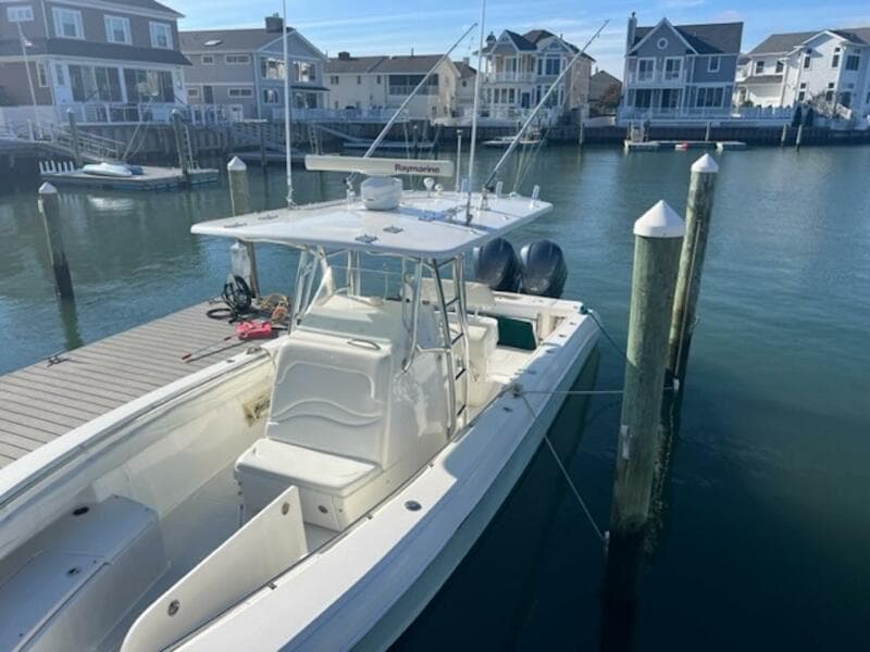 2008 Spectre 34 Center Console