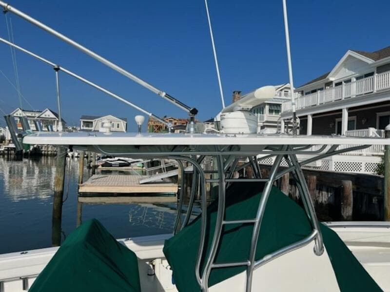 2008 Spectre 34 Center Console
