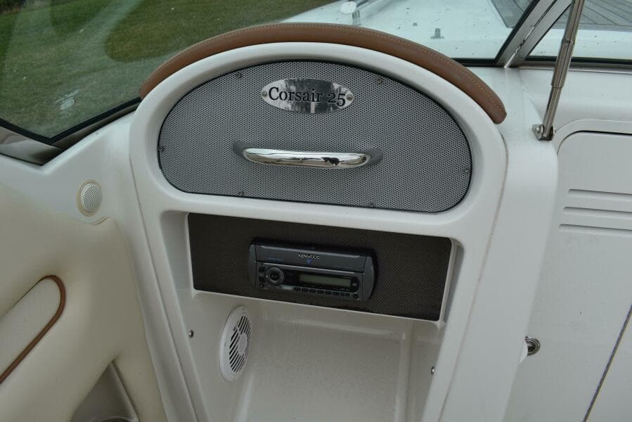 2009 Chris-Craft Corsair 25
