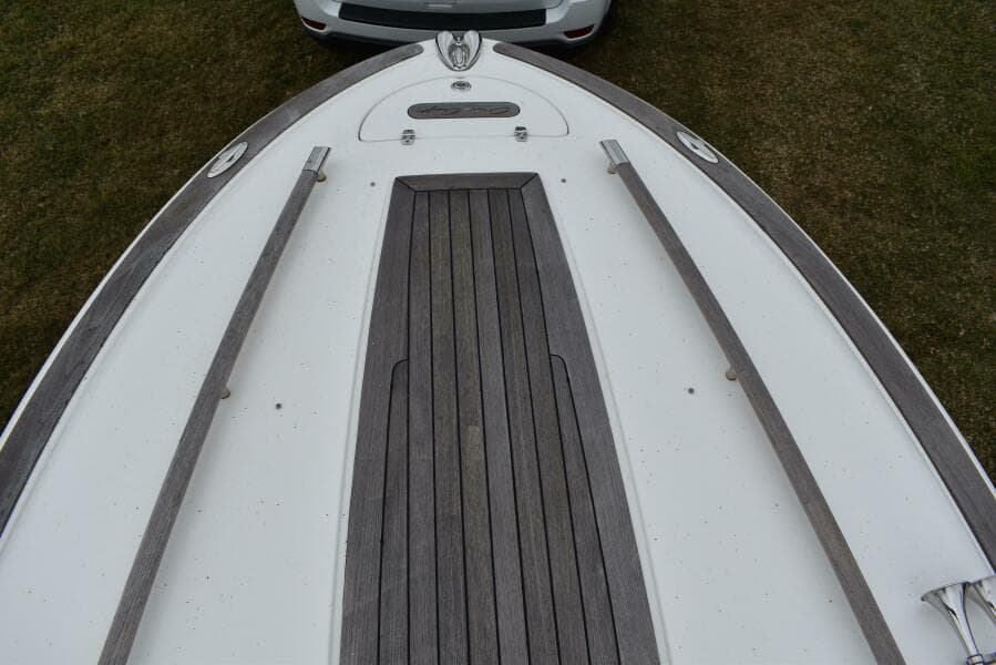 2009 Chris-Craft Corsair 25