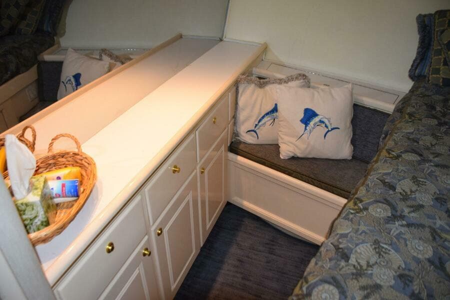Aft Dresser Cabinet With Mirror Above