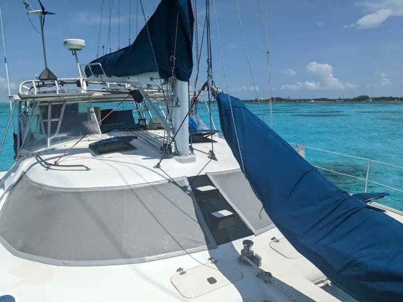 1999 Manta 42