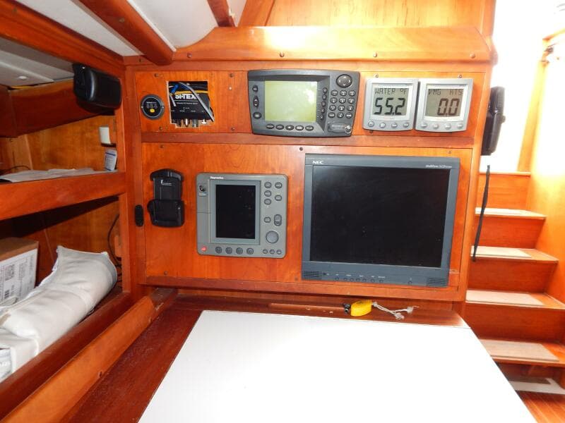 1998 Freedom 40/40