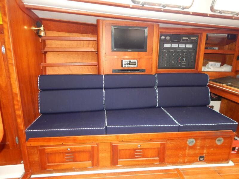 1998 Freedom 40/40