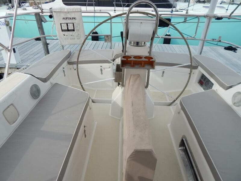 1998 Freedom 40/40