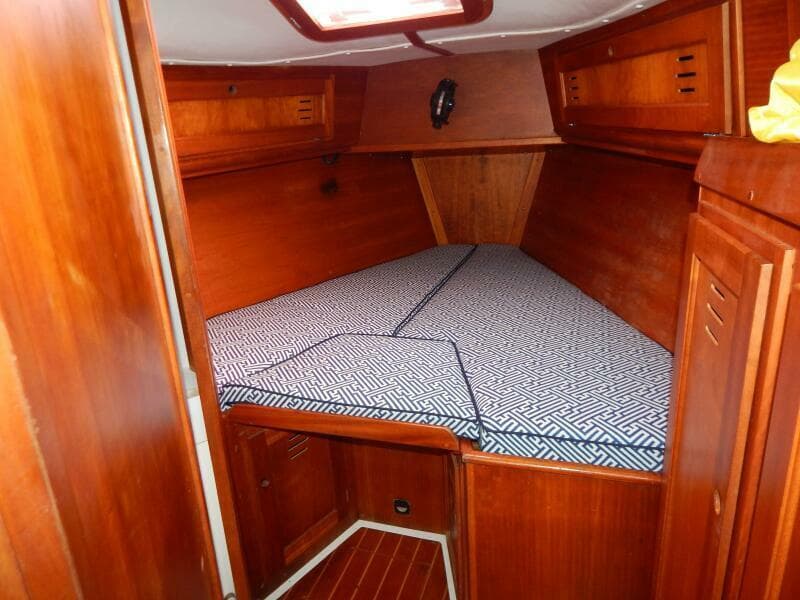 1998 Freedom 40/40