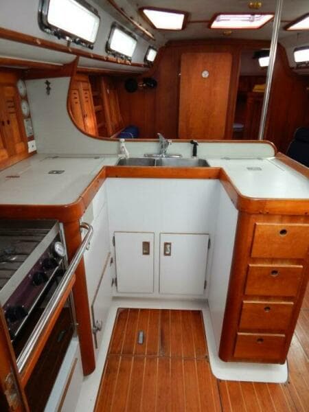 1998 Freedom 40/40
