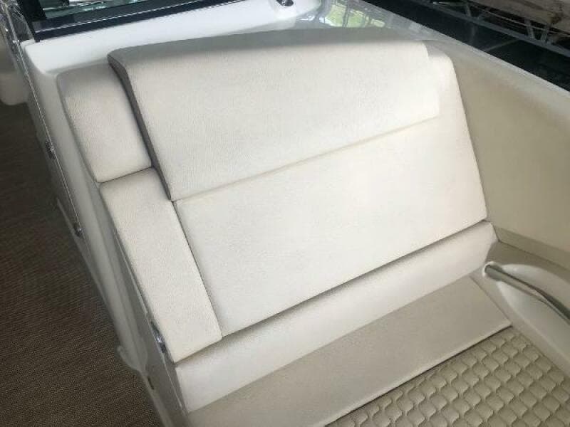 2020 Chris-Craft Launch 31 GT