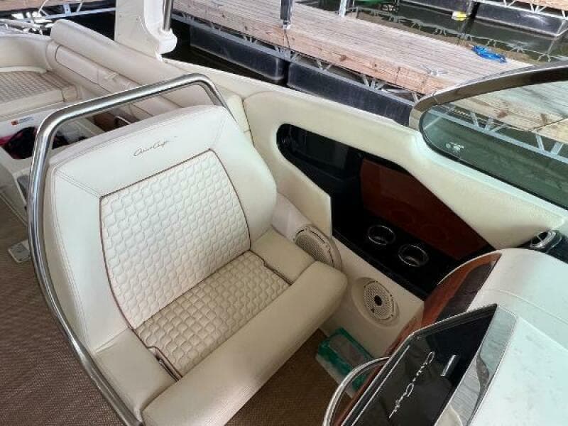 2020 Chris-Craft Launch 31 GT