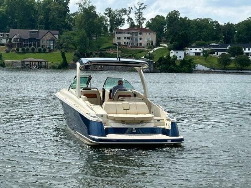 2020 Chris-Craft Launch 31 GT