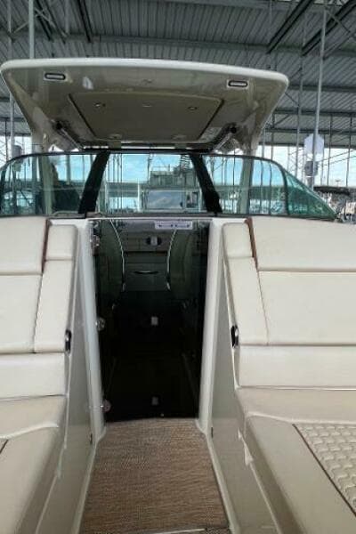 2020 Chris-Craft Launch 31 GT