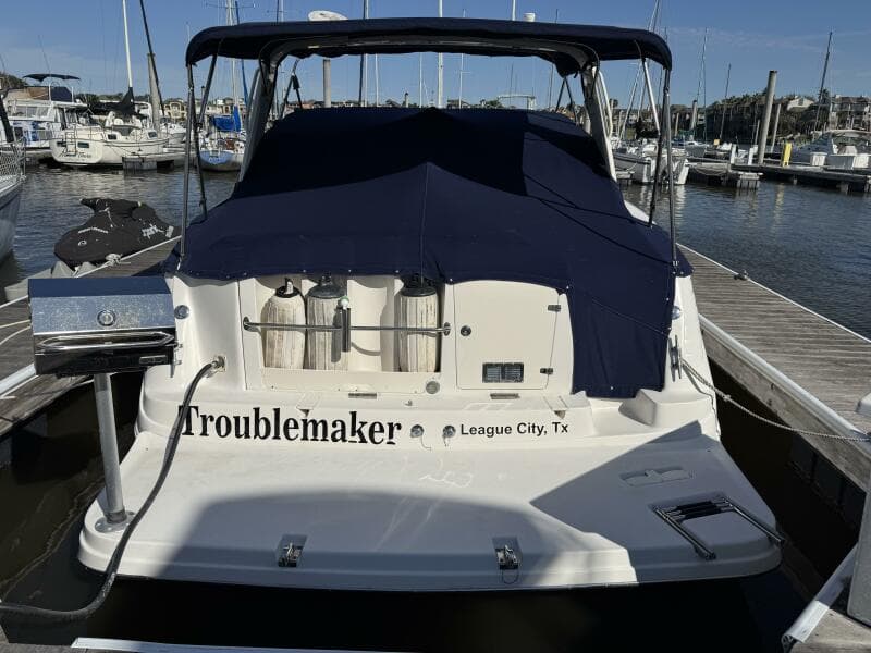 2002 Rinker 342 Fiesta Vee