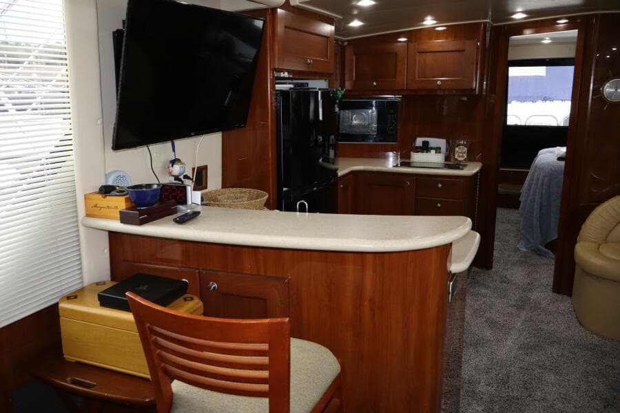 2006 Bluewater Yachts 5200