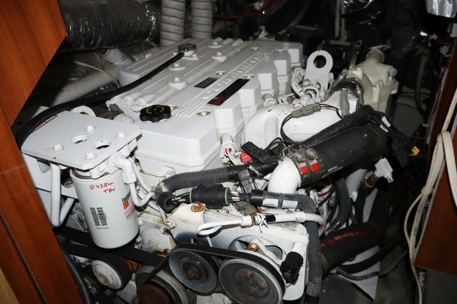 2006 Bluewater Yachts 5200