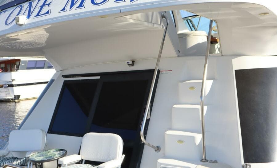 2006 Bluewater Yachts 5200