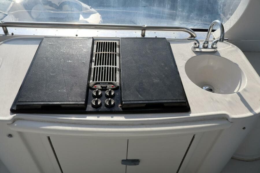 2006 Bluewater Yachts 5200