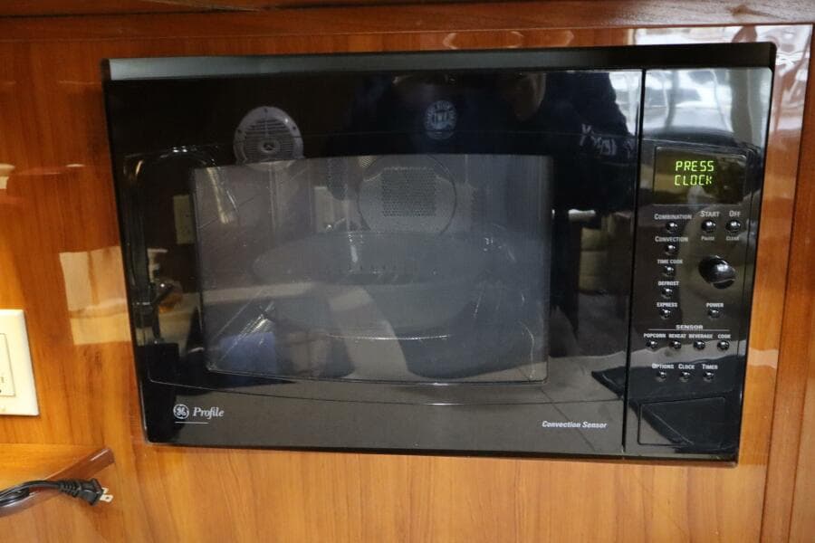 2006 Bluewater Yachts 5200