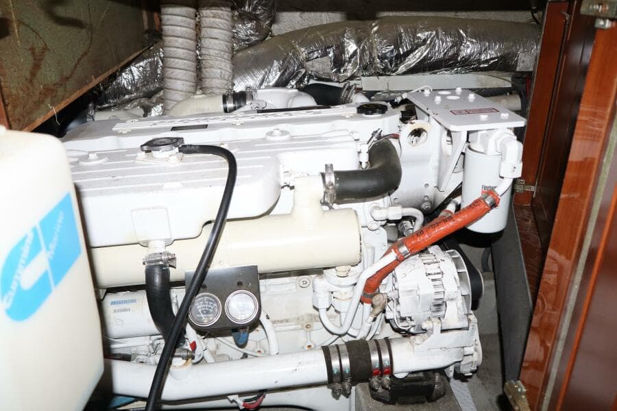 2006 Bluewater Yachts 5200