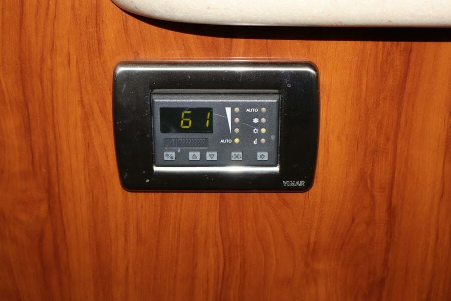 2006 Bluewater Yachts 5200