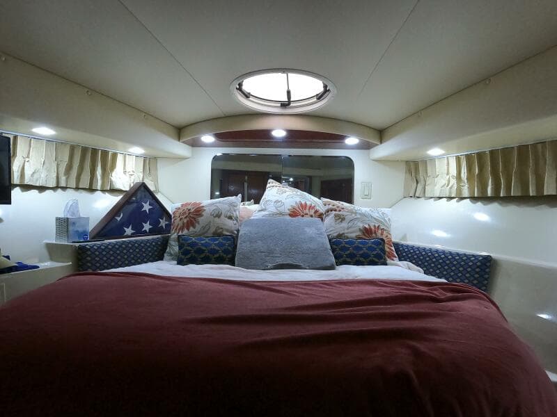 2006 Bluewater Yachts 5200