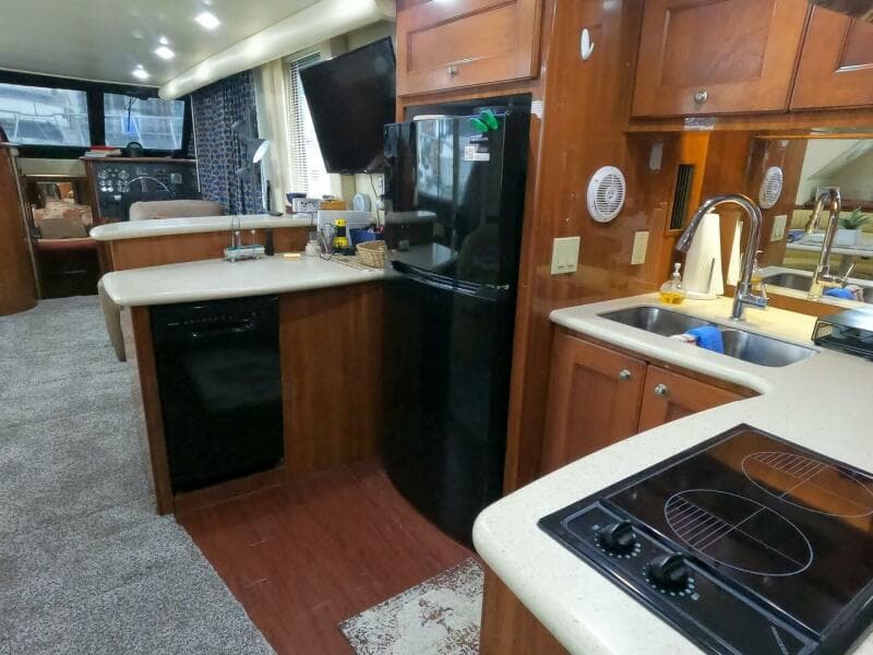 2006 Bluewater Yachts 5200