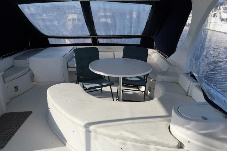 2006 Bluewater Yachts 5200