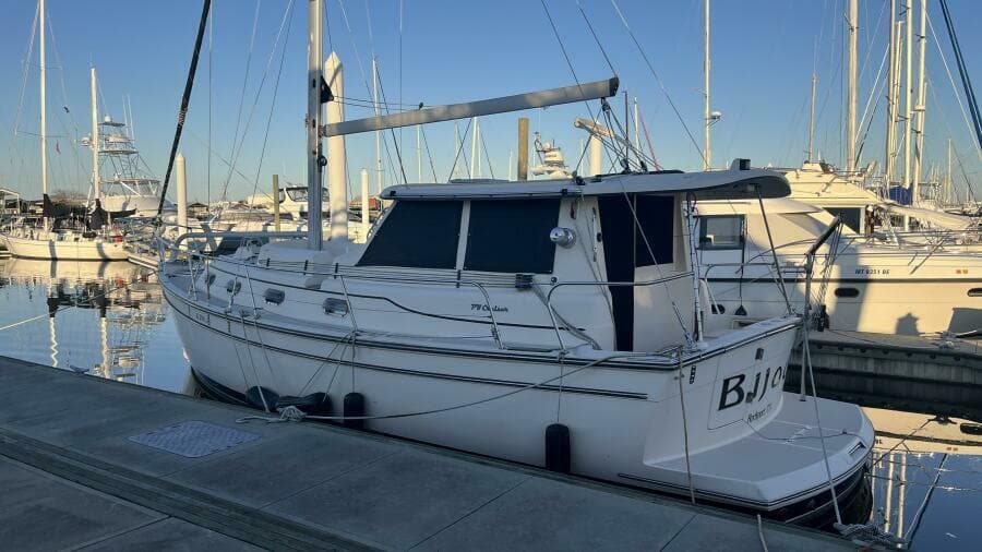 2008 Island Packet SP Cruiser / Motorsailer
