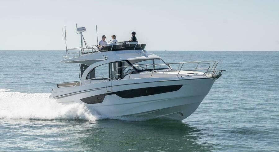 2027 Beneteau Antares 11 Fly