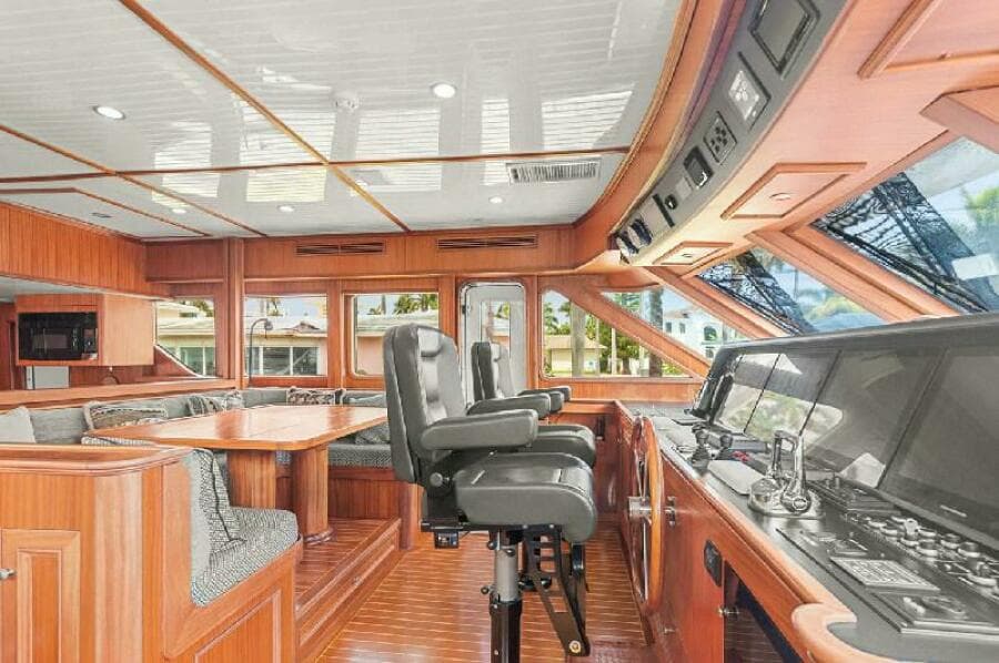 2006 Paragon Cockpit