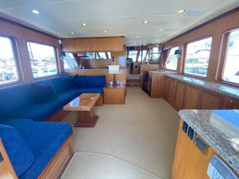 2005 Offshore Yachts 