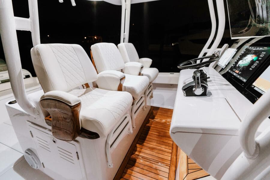 2025 Jupiter 40