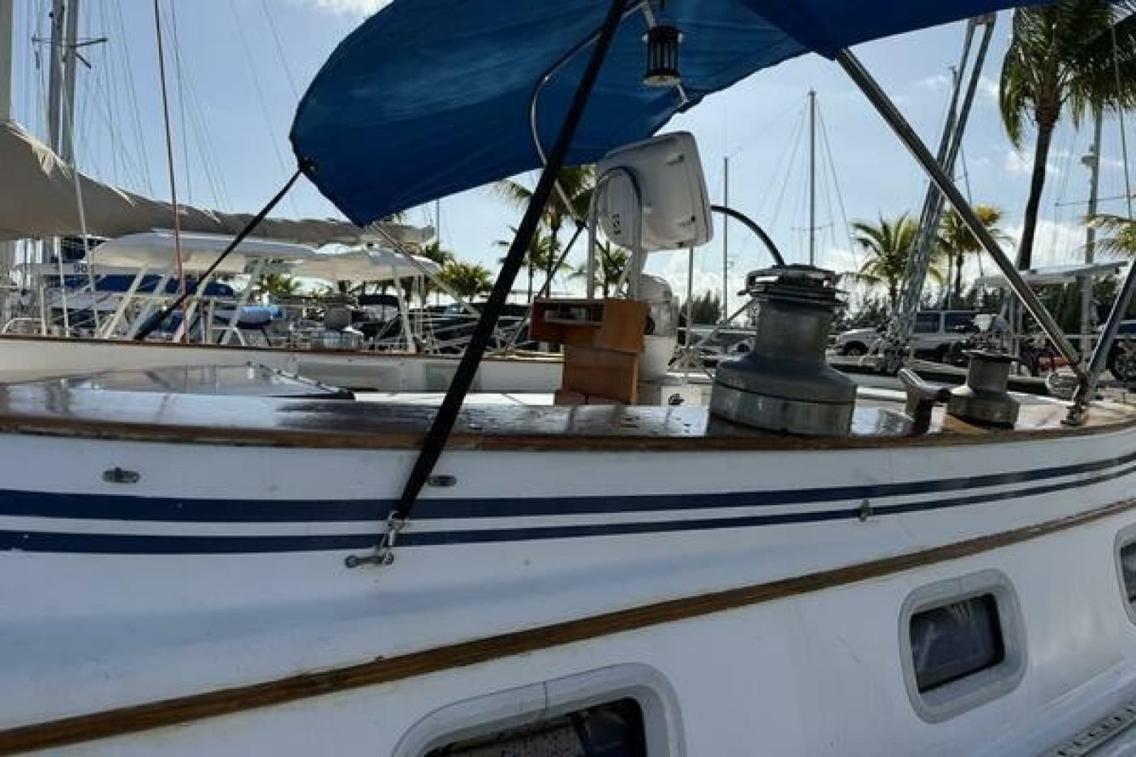 1985 Endeavour 42