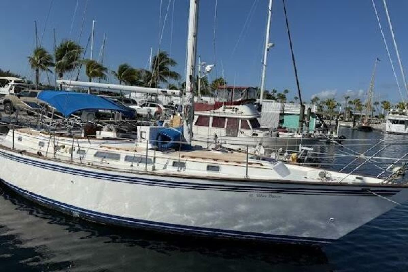 1985 Endeavour 42